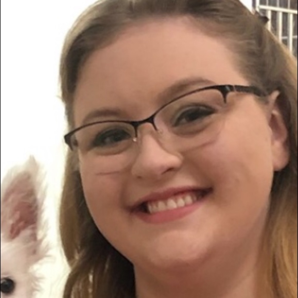 Meet your Posher, Tabitha